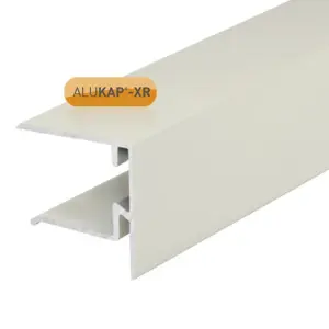 0000981 alukap xr 25mm end stop bar 36m white 1.webp