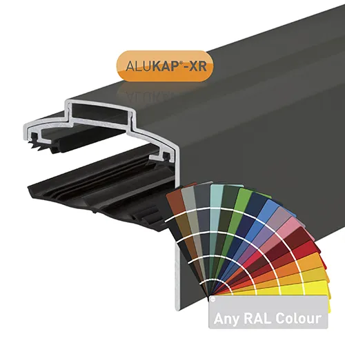 0012121 alukap xr 60mm gable bar 6m 45mm rg pc alu ecap 1.webp