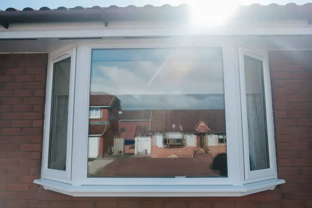 clyde windows 12 nursery drive original 006