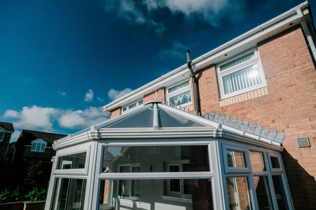 p shaped conservatory bow with roof