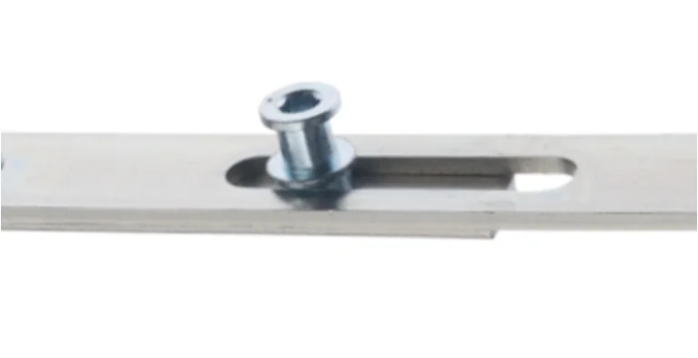 Eccentric locking cam on casement window hardware